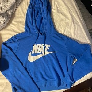Nike cropped hoodie